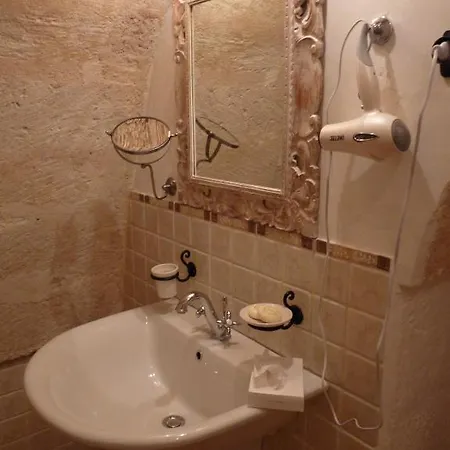 Hotel Masseria Fortificata Donnaloia Monopoli Zimmer foto
