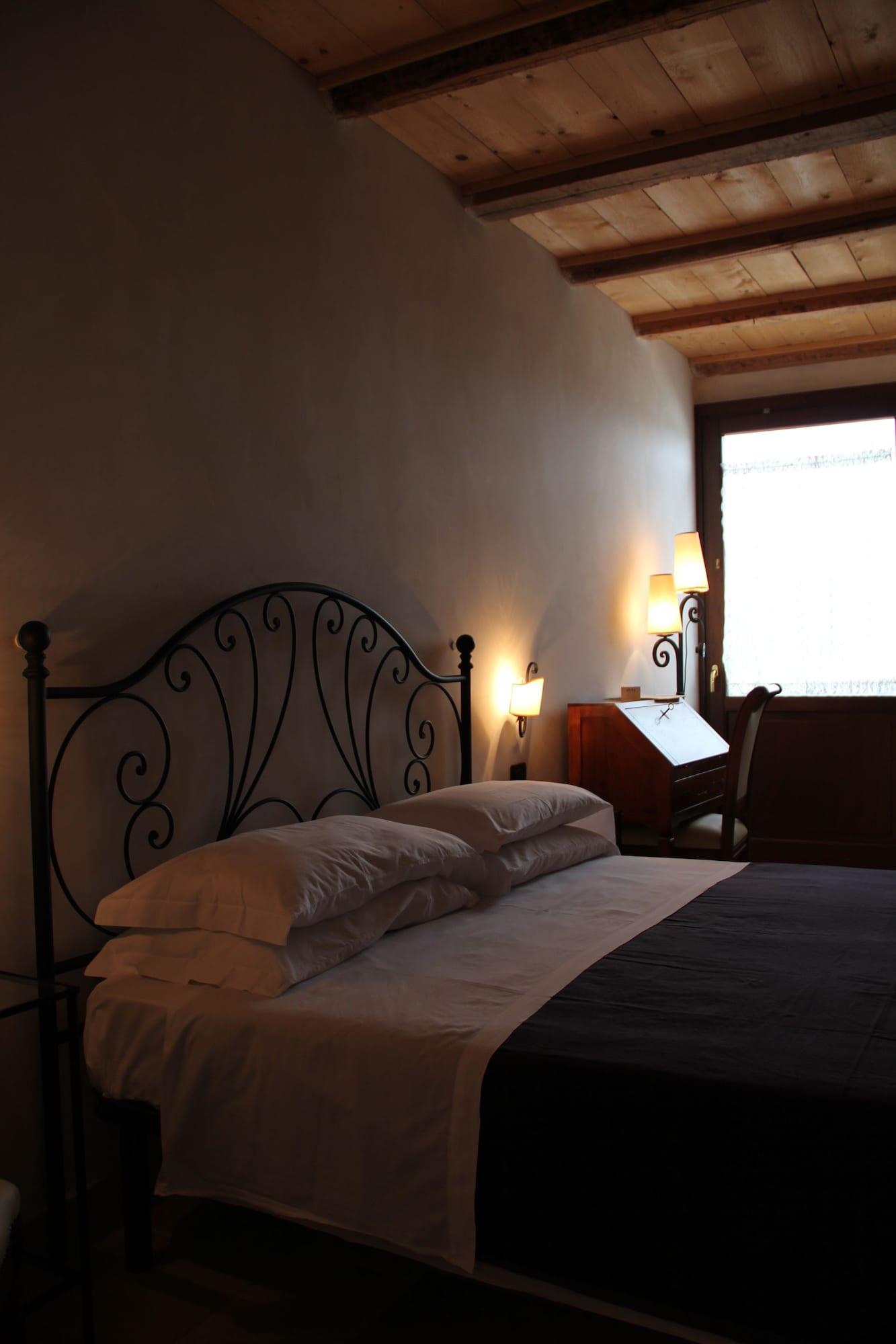 Hotel Masseria Donnaloia 5*