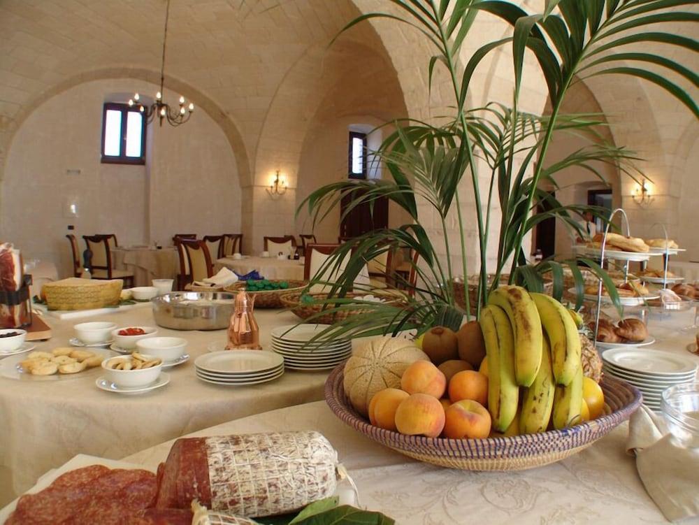 Masseria Donnaloia 5*