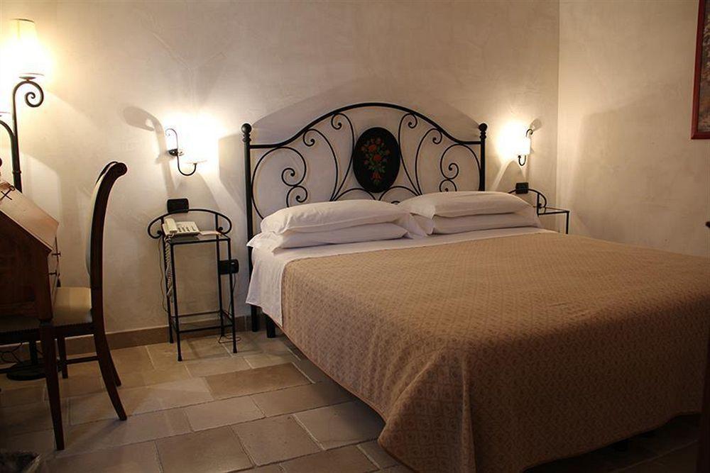 Masseria Donnaloia Hotel