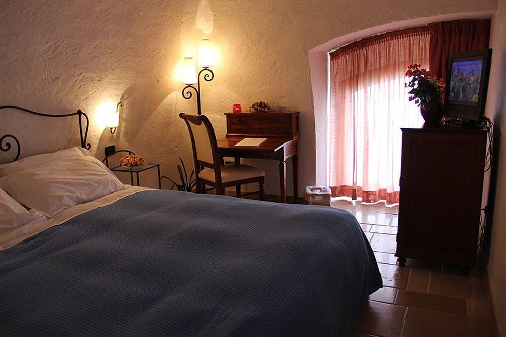 Masseria Donnaloia Hotel